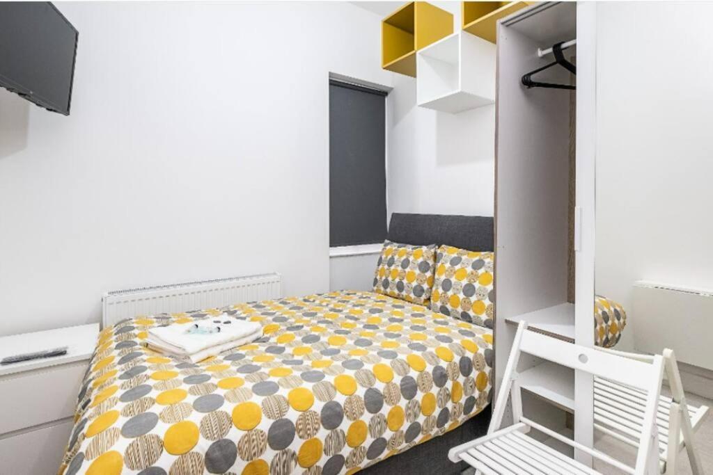 Great Location Service And Stay Double Ensuite Room With Shared Kitchen- 5Mins Walk From Tufnell Park Лондон Екстериор снимка