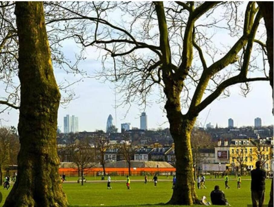 Great Location Service And Stay Double Ensuite Room With Shared Kitchen- 5Mins Walk From Tufnell Park Лондон Екстериор снимка